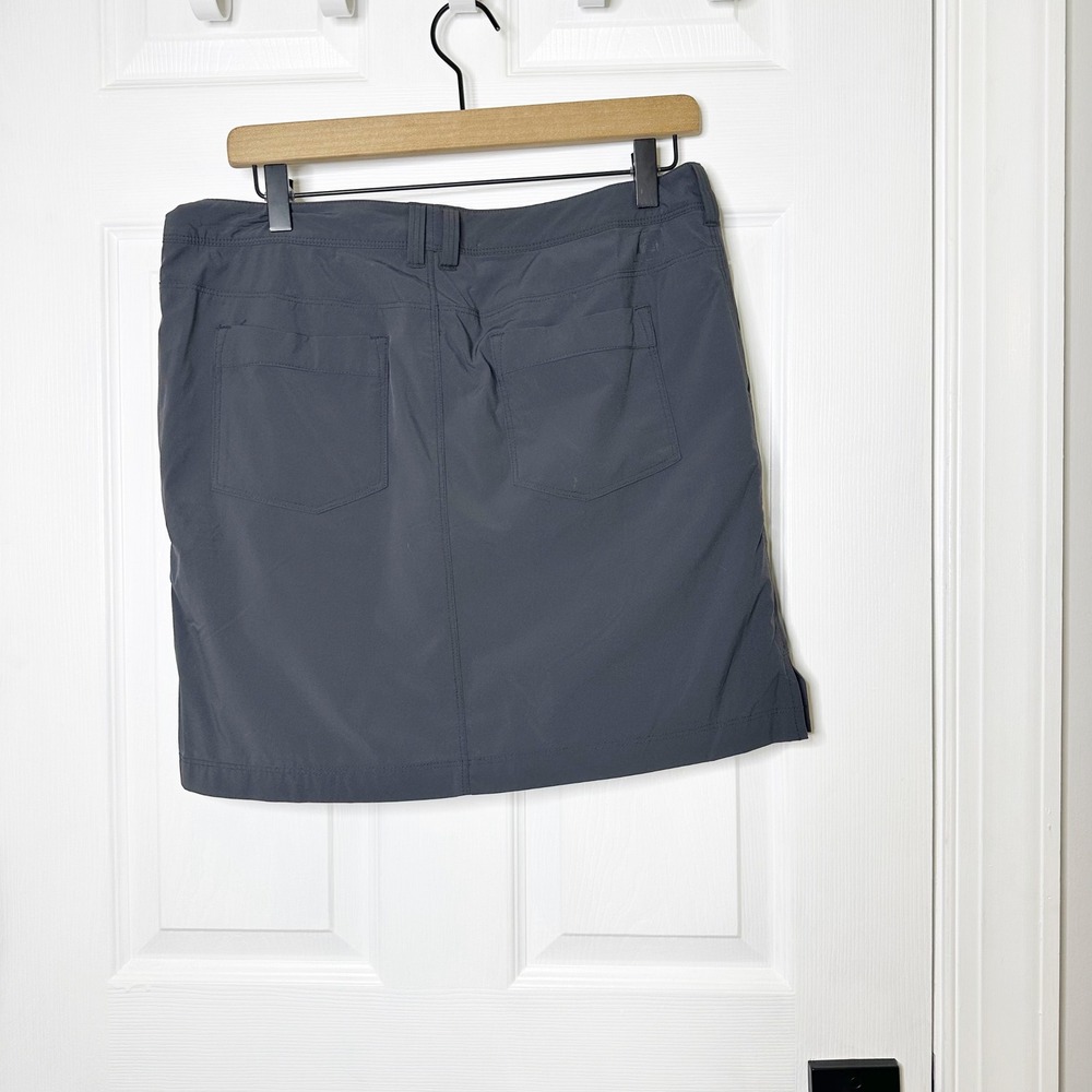 REI Co-op Hiking Skort Womens 8 Gray Active Utility Gorcpore Hiking Outdoors - Picture 2 of 5